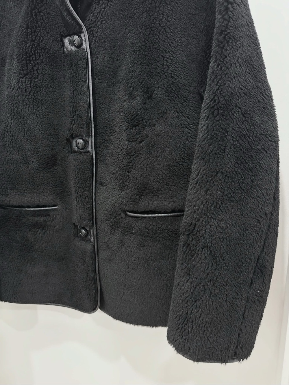 Gap Sherpa Jacket - Picture 9 of 17